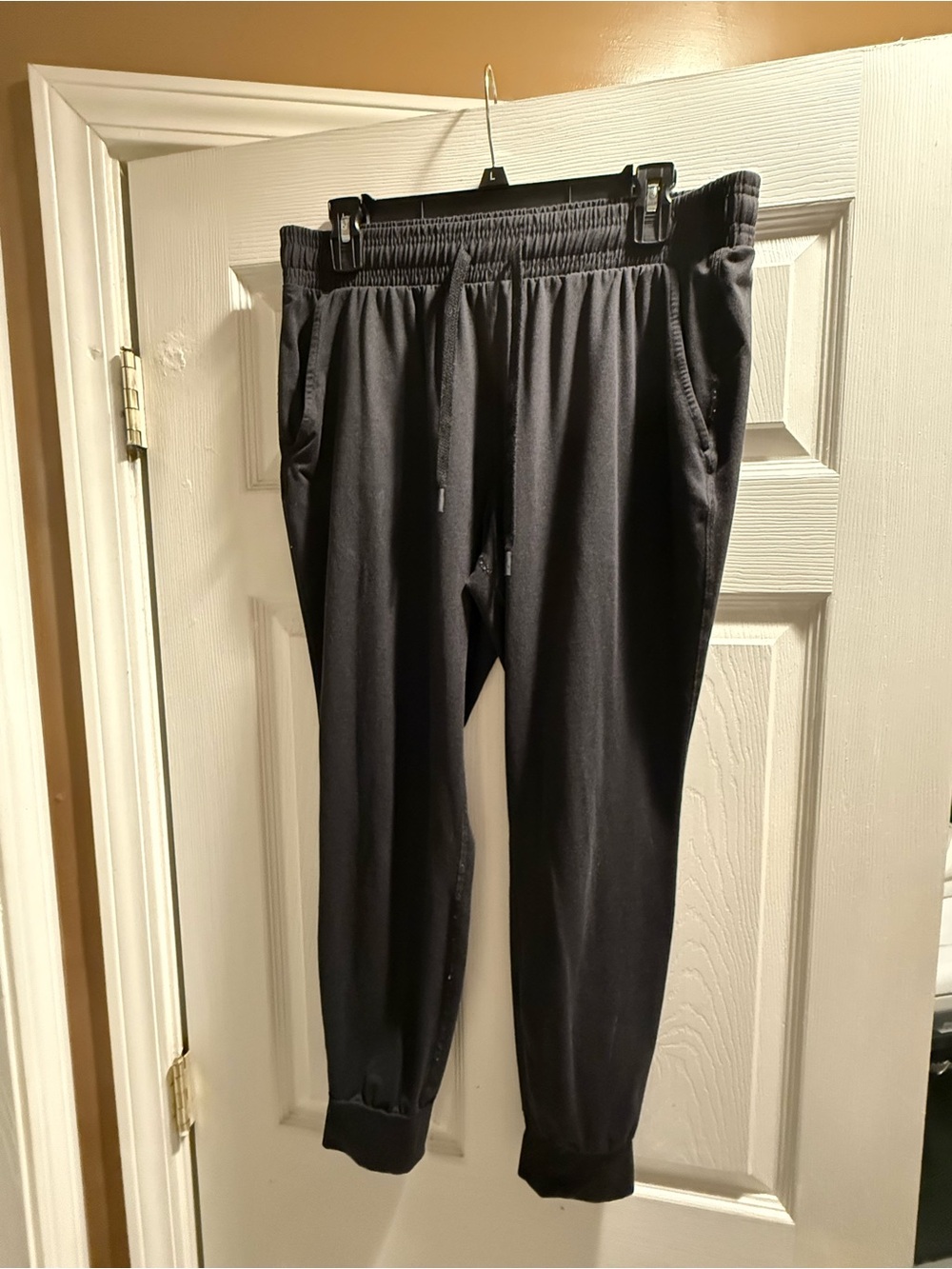 M all in motion Black Women's Jogger Pants